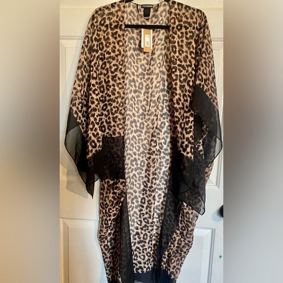 Steve Madden Sweaters - Steve Madden Shawl Wrap Open Leopard Print Cardigan